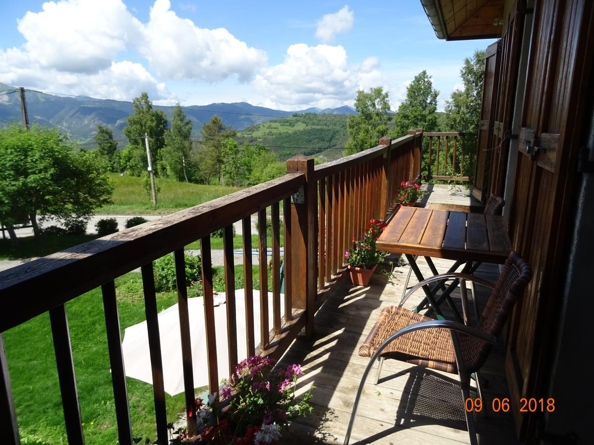 Les Alisiers Apartamento Montclar  Exterior foto